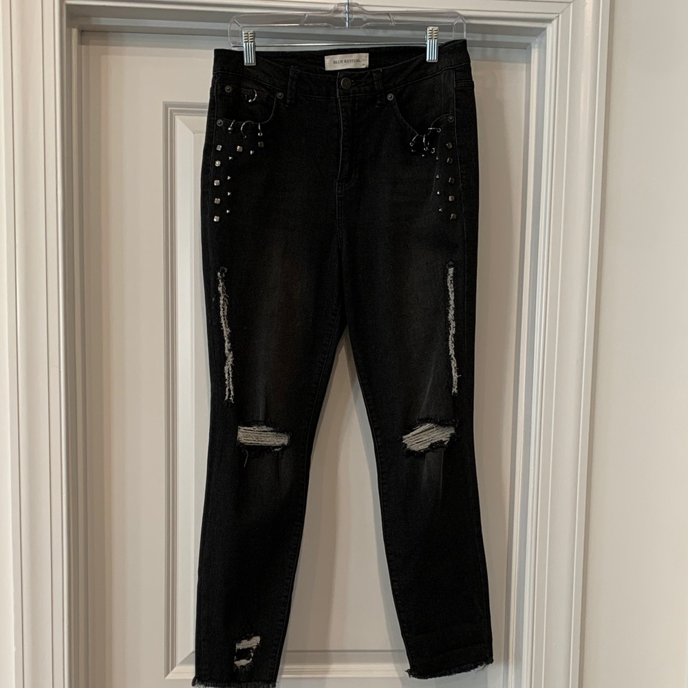 Blue Revival (Hot Topic) black distressed Jeans with Studs/rings 29. NWOT